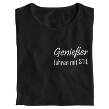Lade das Bild in den Galerie-Viewer, Genießer fahren mit Stil - Herren T-Shirt