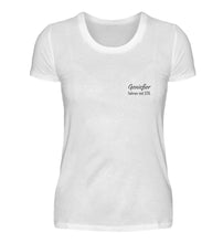 Lade das Bild in den Galerie-Viewer, GENIESSER fahren mit STIL  - Damen T-Shirt