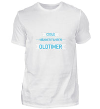 Lade das Bild in den Galerie-Viewer, COOLE Männer fahren Oldtimer  - Herren T-Shirt